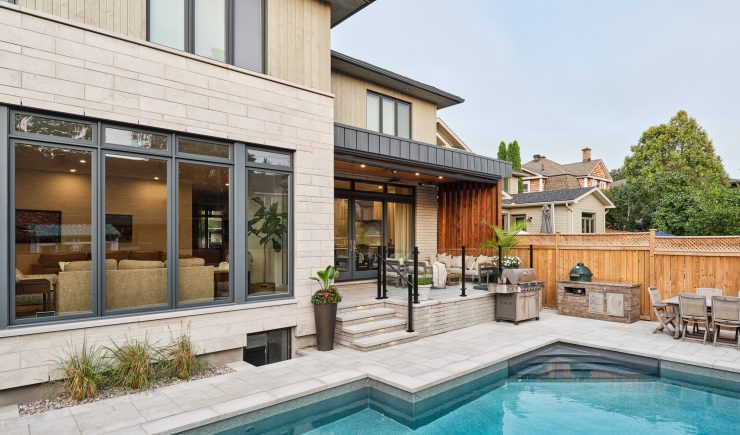 Maple Leaf Custom Homes